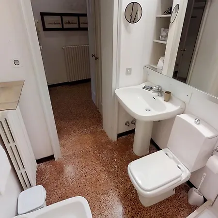 Ca' Mocenigo Apartment *